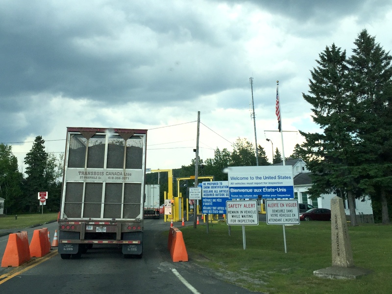 Canada Maine border