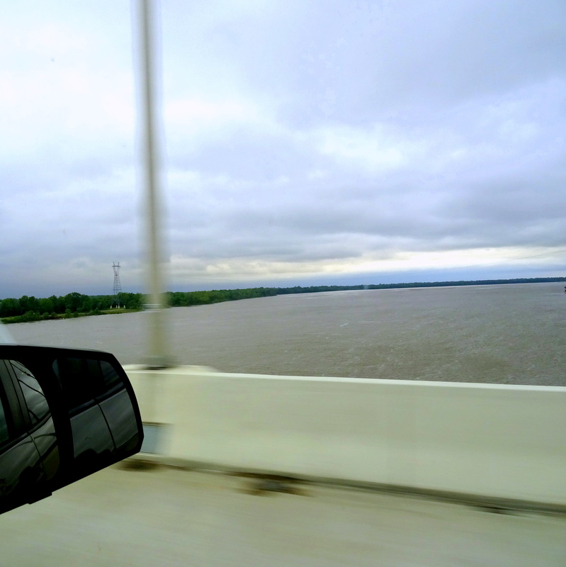 Crossing the Mississippi River 