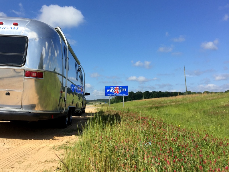 Mississippi-Alabama Border