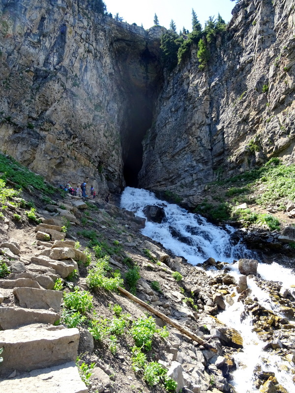 Darby Canyon Wind Cave Trail