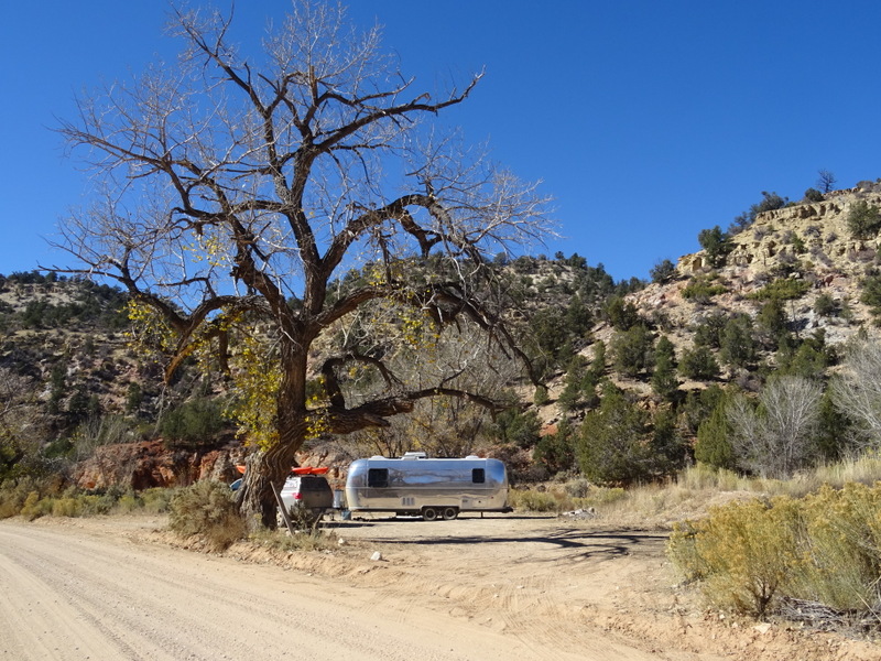 Boondocking in Mount Carmel Junction, UT