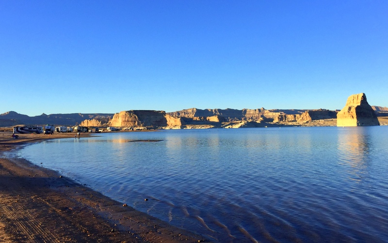 Lone Rock Beach, Utah