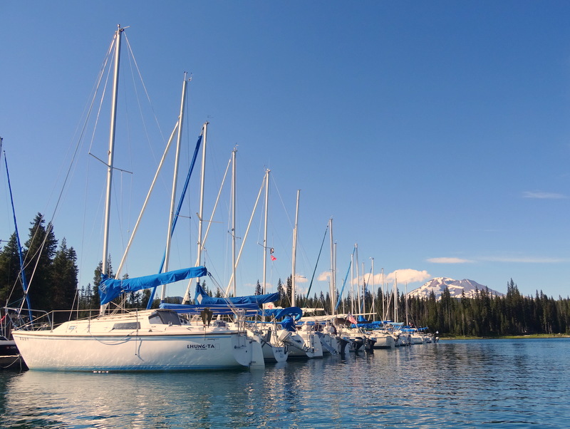 Elk Lake, Oregon