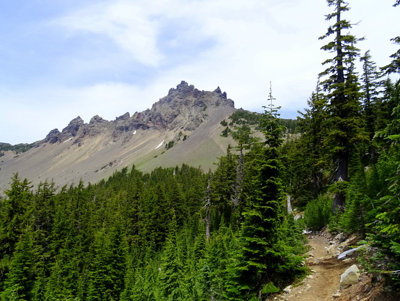 Three Fingered Jack Hike